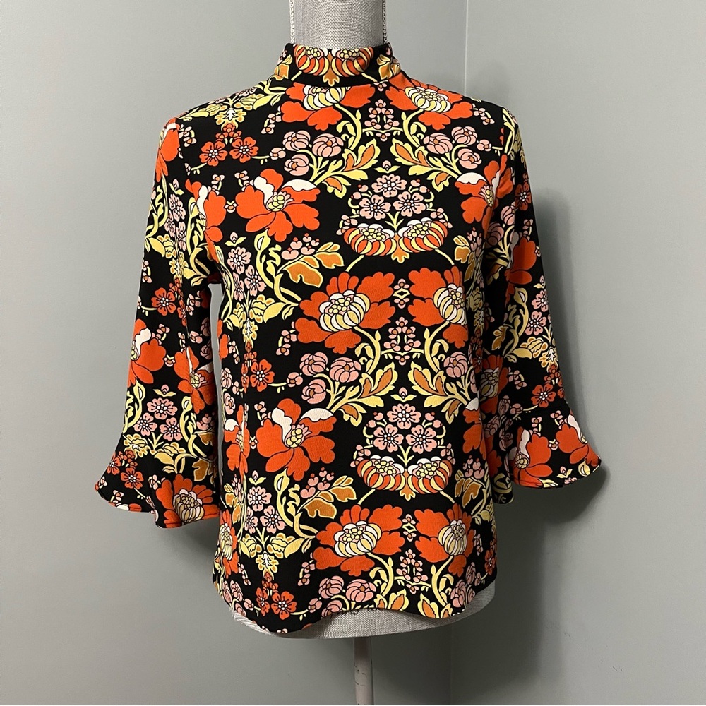 TOPSHOP bright floral print shirt with bell sleeves 70’s mod vibes boho